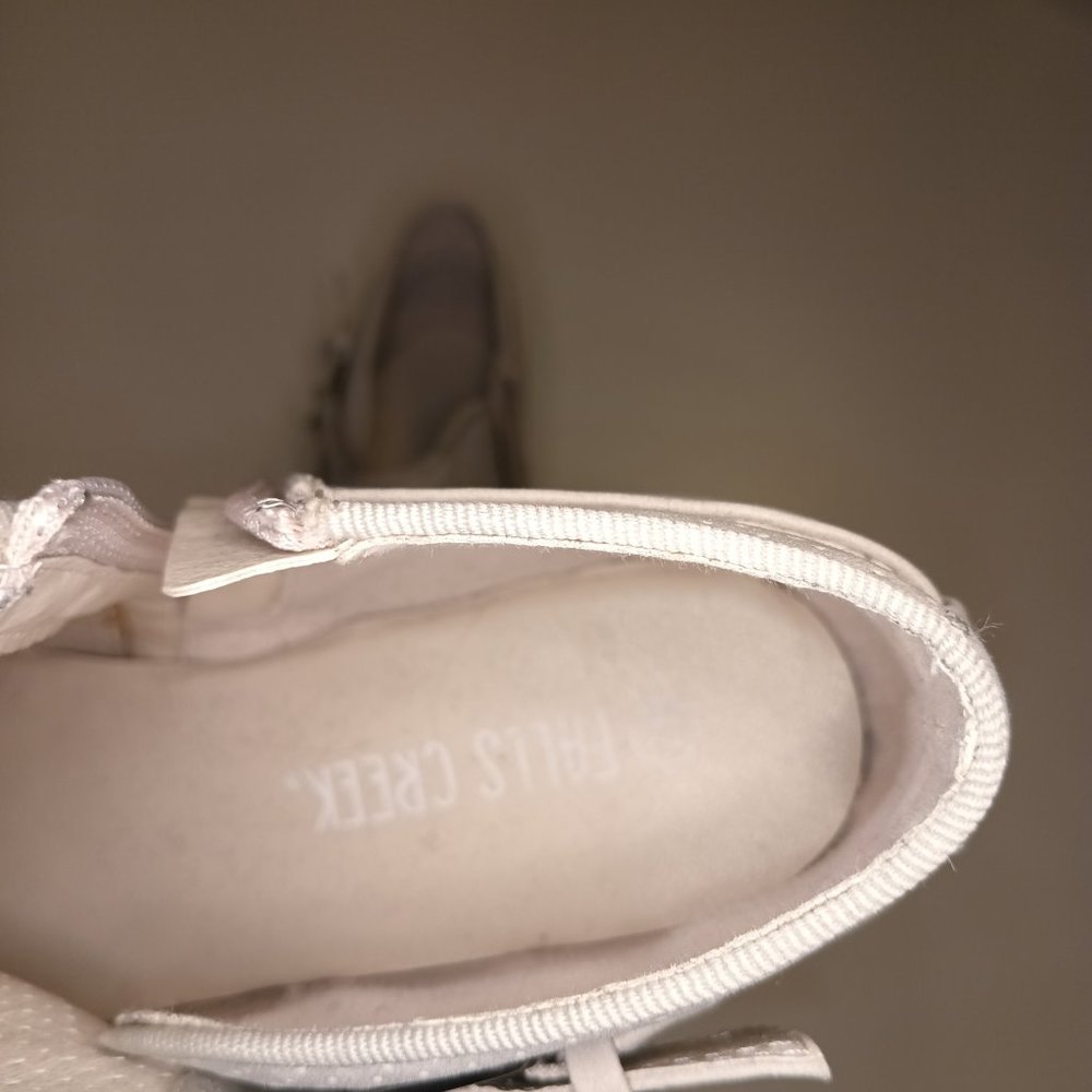 Beige Booties - Picture 9 of 10